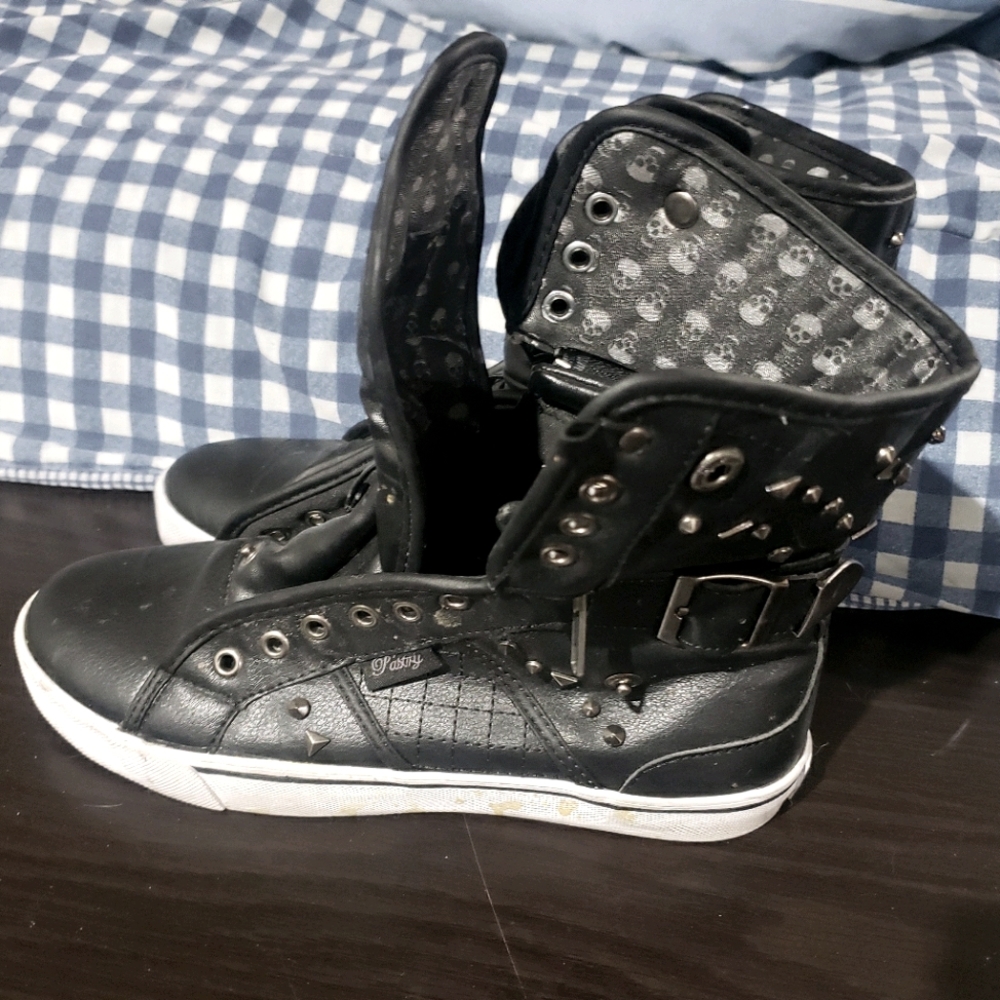 Pastry Sneakers